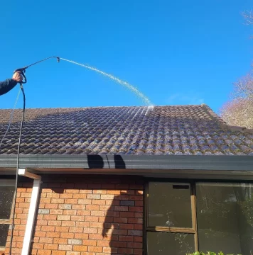 Prevent Water Damage with Reliable Gutter Cleaning in Auckland
